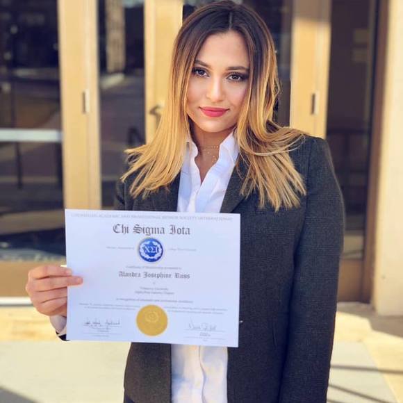 Meet your Posher, Alandra - Picture 1 of 1